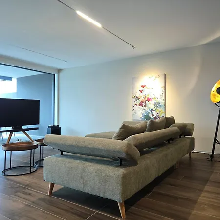 Lakeview Luxury By Holap Sa *